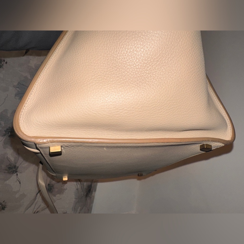 BRAND NEW Celine phantom - Picture 8 of 9